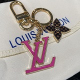 Fashion letter keychain