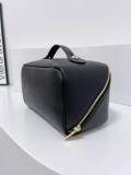 New fashionable women's makeup bag and wash bag