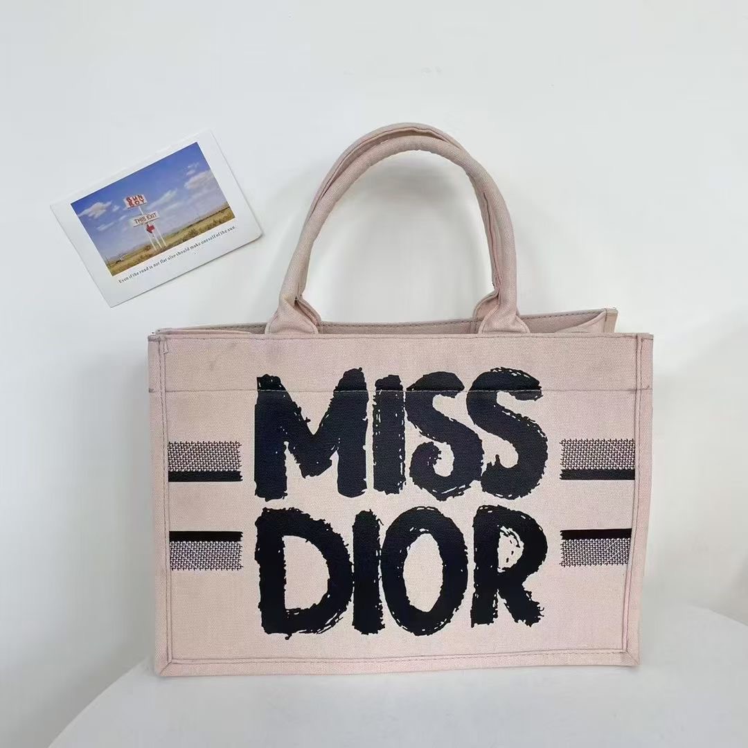 New fashionable women's shoulder bag