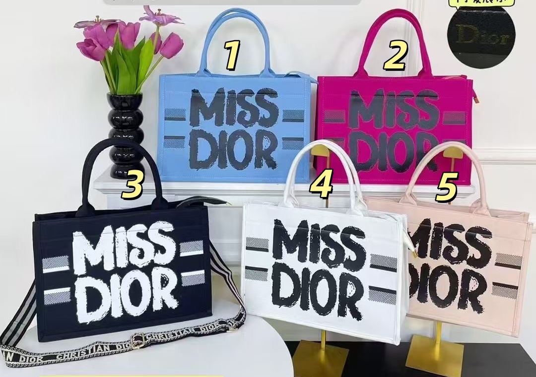 New fashionable women's shoulder bag