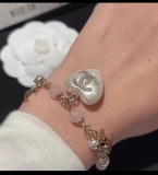 Women's Fashion Zircon White Copper Necklace