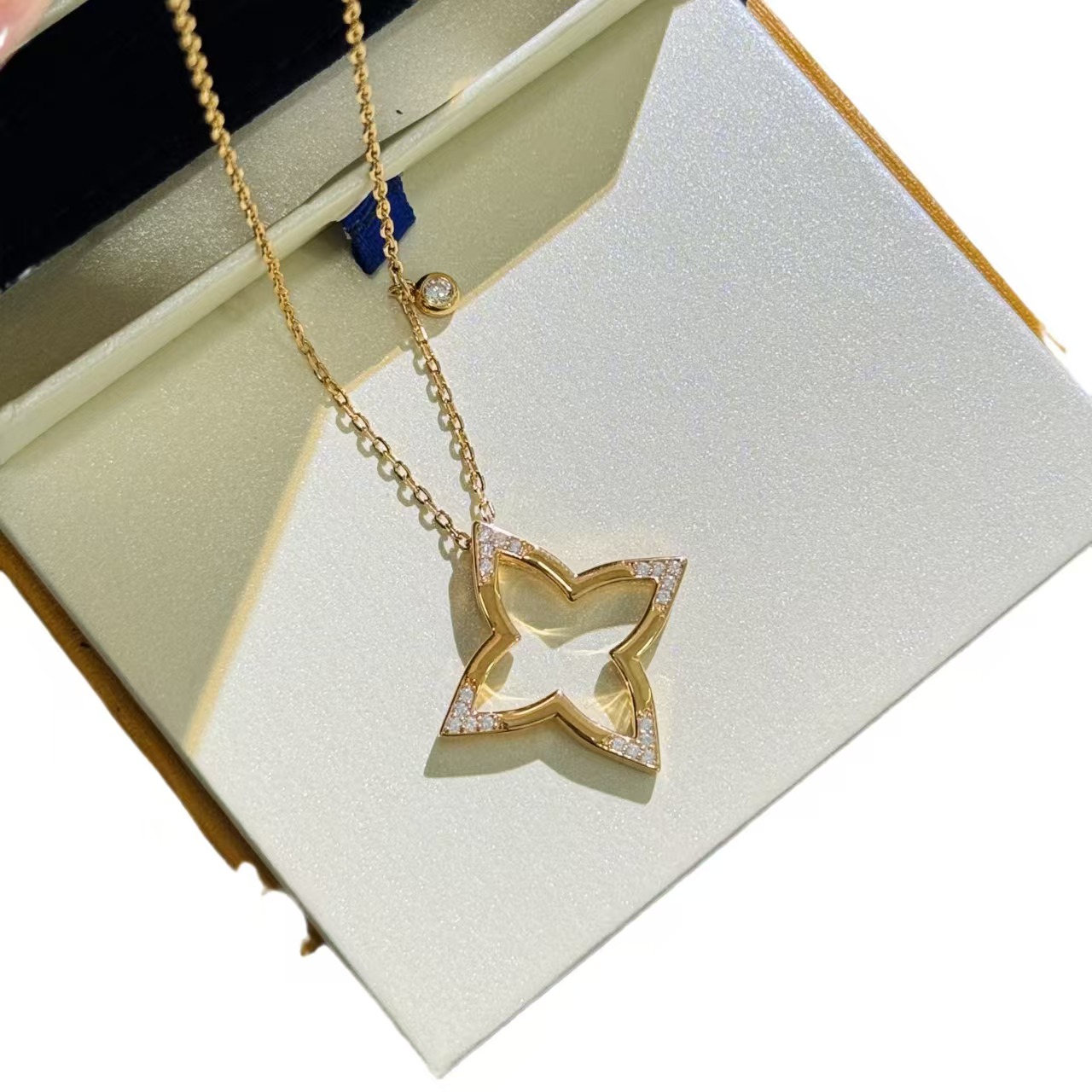 Necklace Fashion Trend Vintage Sweater Chain Wild Necklace