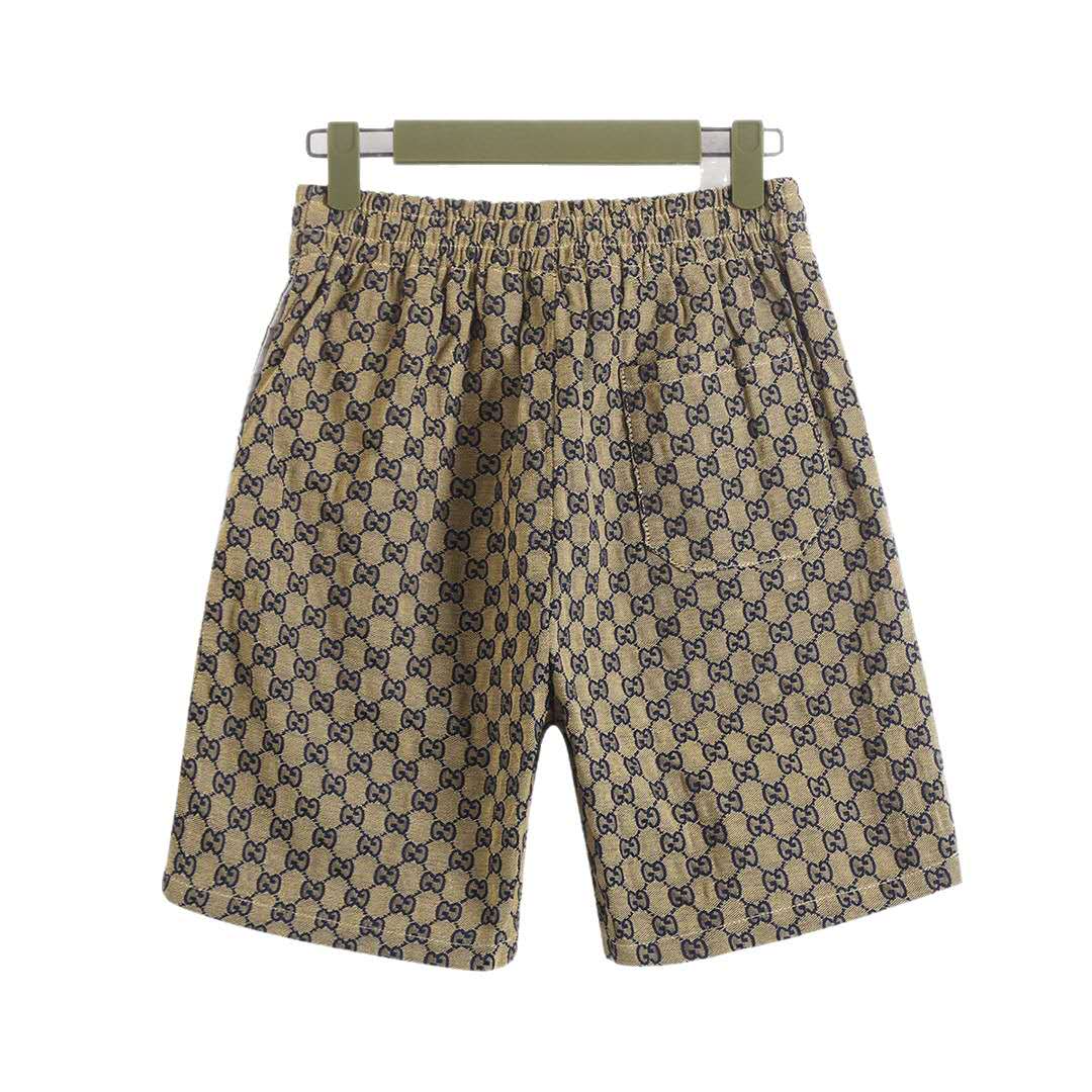 New fashionable women's clothing, shorts