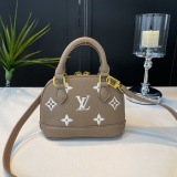 New handbag shoulder bag