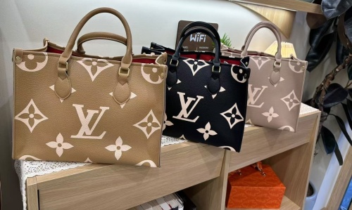 New handbag shoulder bag