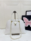 New handbag shoulder bag