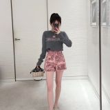 Winter college style slim fitting  long sleeved knitted sweater