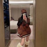 Winter college style slim   long sleeved knitted sweater