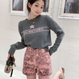 Winter college style slim fitting  long sleeved knitted sweater