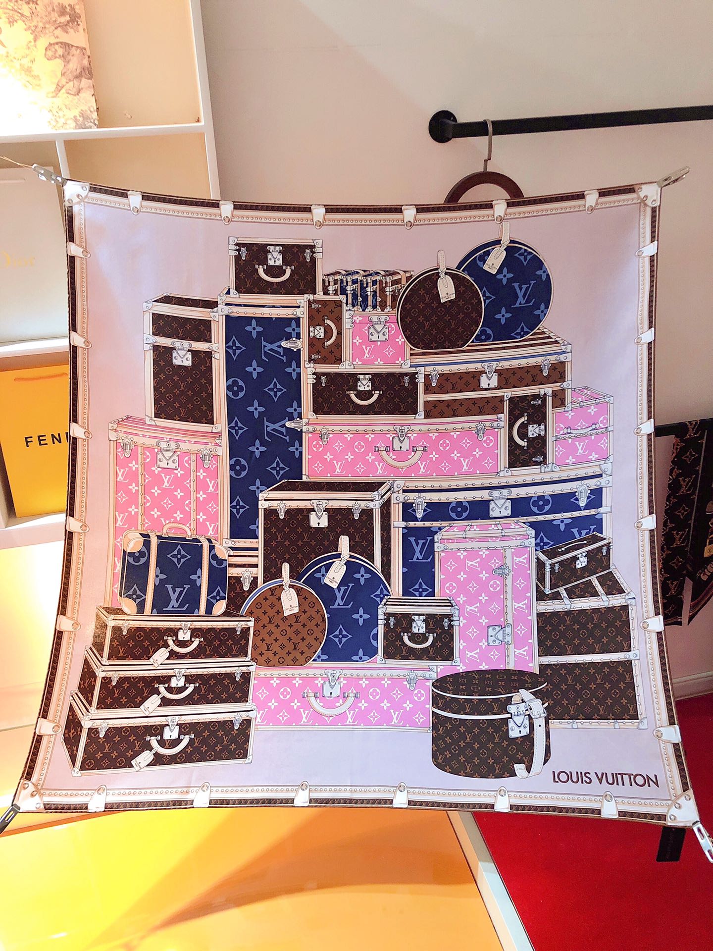 Newly arrived women's fashionable silk scarf(90*90)