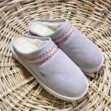 Newly arrived fashionable MEN'S and women's slippers