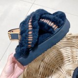 Newly arrived fashionable women's slippers