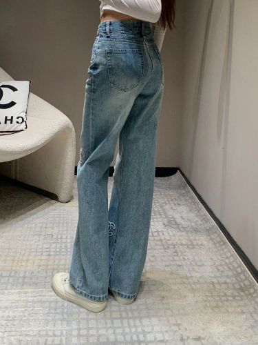 Newly arrived women's fashionable jeans