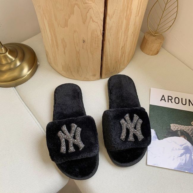 Fall/winter Letter Trend Fashion Wool Drag Casual Home Open Slippers