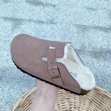 New Fashion Slippers(no box)