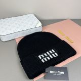 Street Fashion  labeling woolen hat autumn and winter  wild knitted cold hat men and women