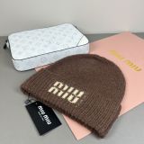 Street Fashion  labeling woolen hat autumn and winter  wild knitted cold hat men and women