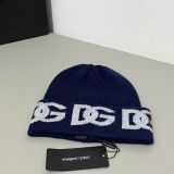 Street Fashion  labeling woolen hat autumn and winter  wild knitted cold hat men and women
