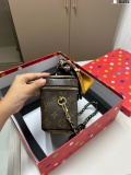 Latest gift box set, fashionable shoulder bag card bag combination, full set of plastic packaging (with box)