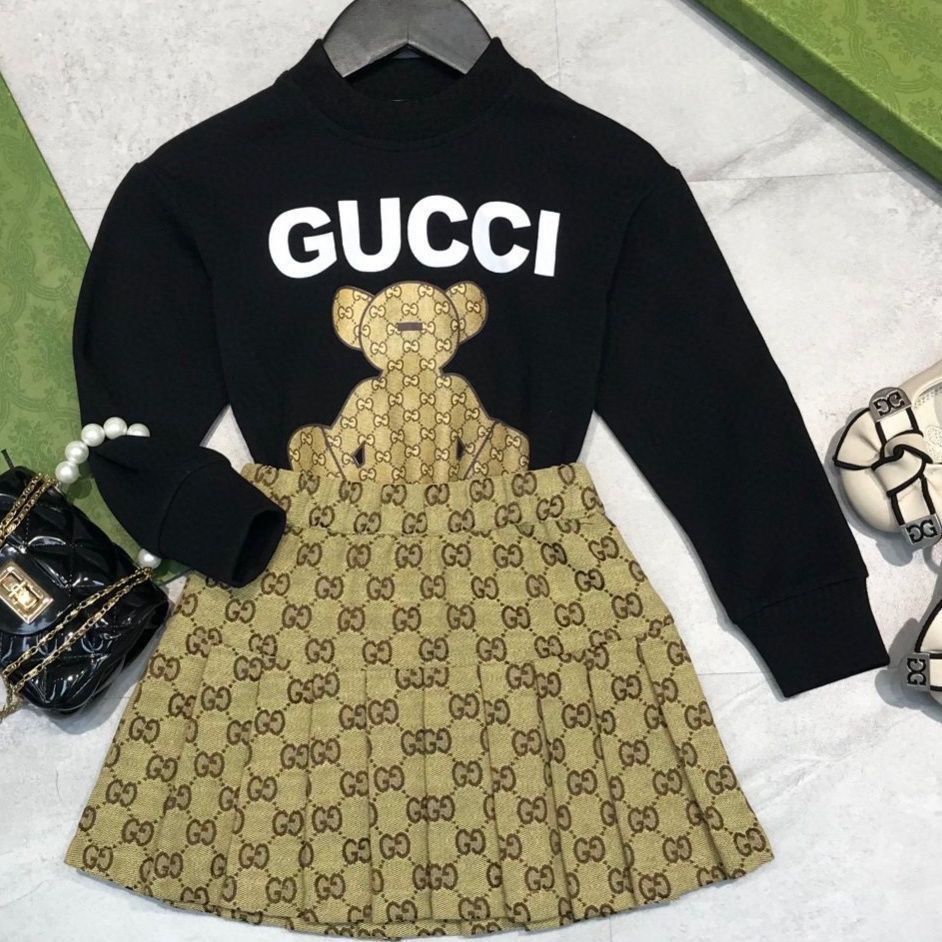 Children's autumn and winter velvet long sleeved suit