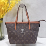 New Bag Fashionable bag