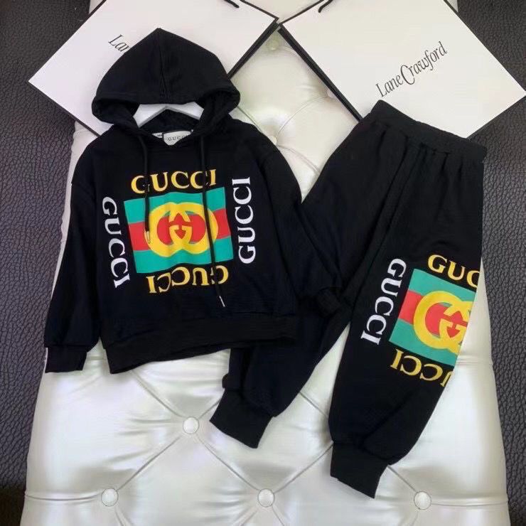 Children's autumn and winter velvet long sleeved suit