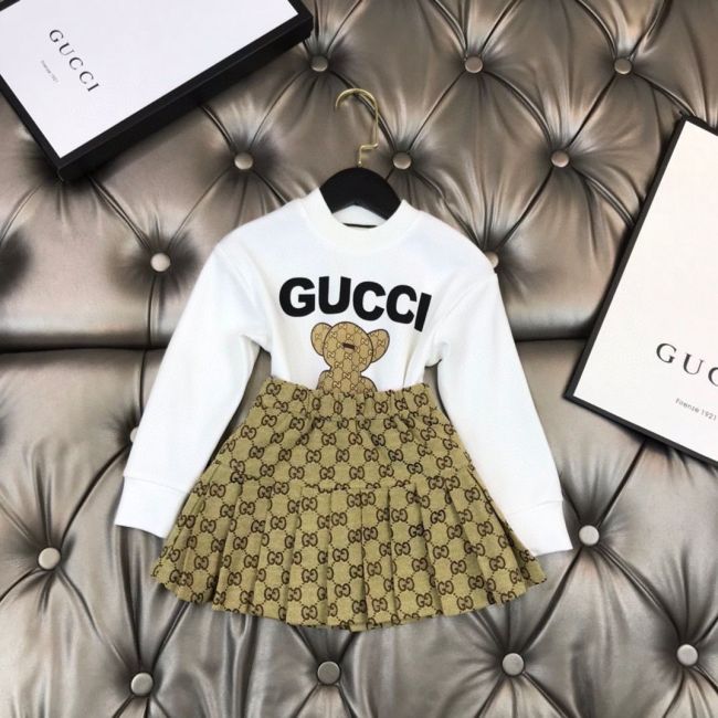 Children's autumn and winter velvet long sleeved suit