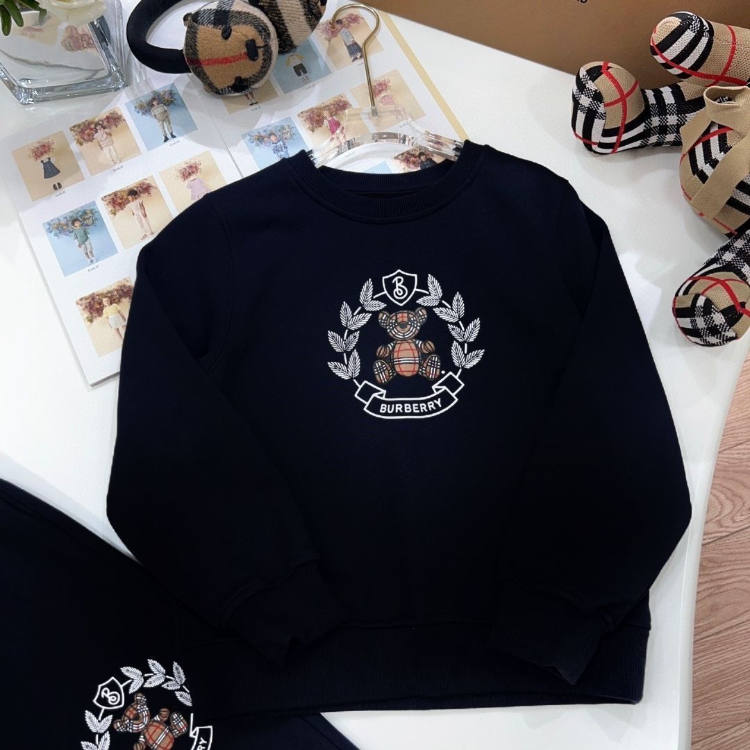 Children's autumn and winter velvet long sleeved suit