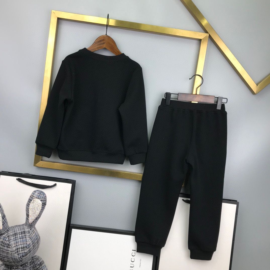Children's autumn and winter velvet long sleeved suit