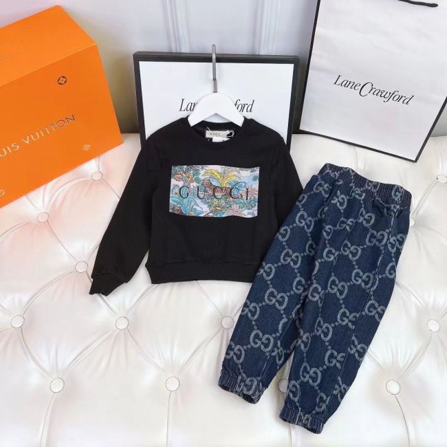 Children's autumn and winter velvet long sleeved suit