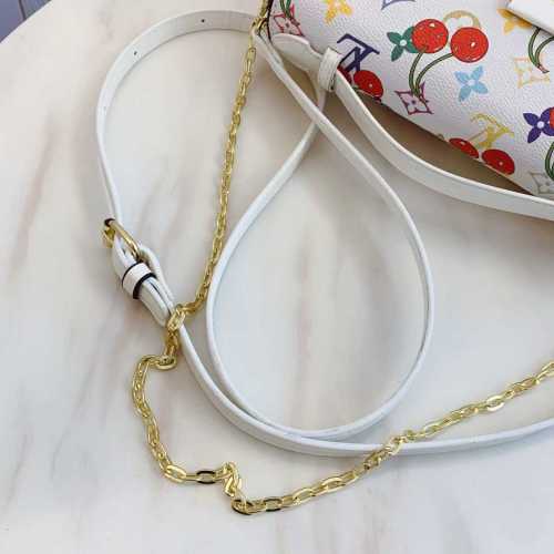 New Bag Fashionable bag