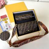 Latest gift box set, fashionable shoulder bag card bag combination, full set of plastic packaging (with box)