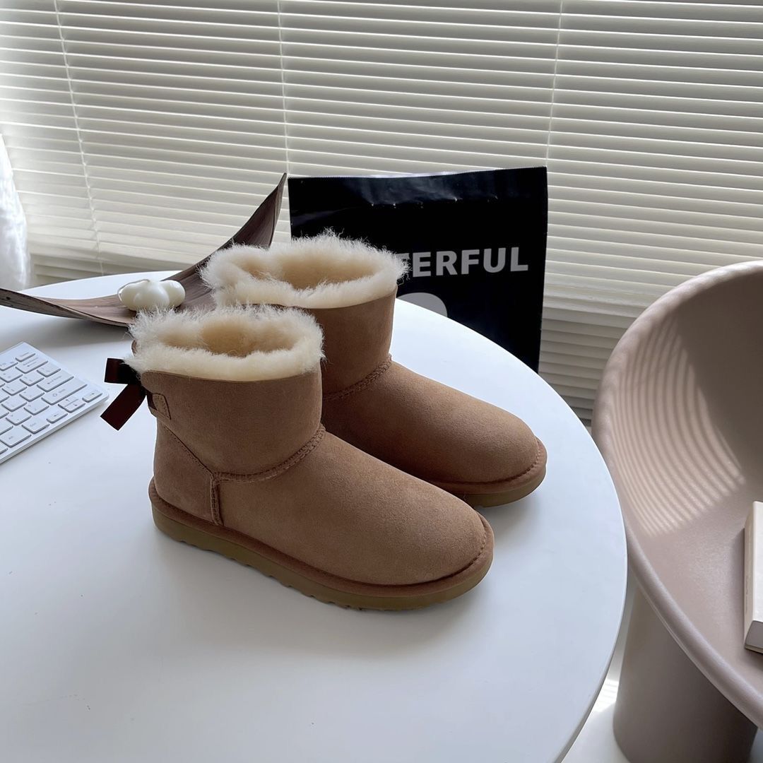 Winter new retro style thick soled fashion simple warm snow boots women's shoes