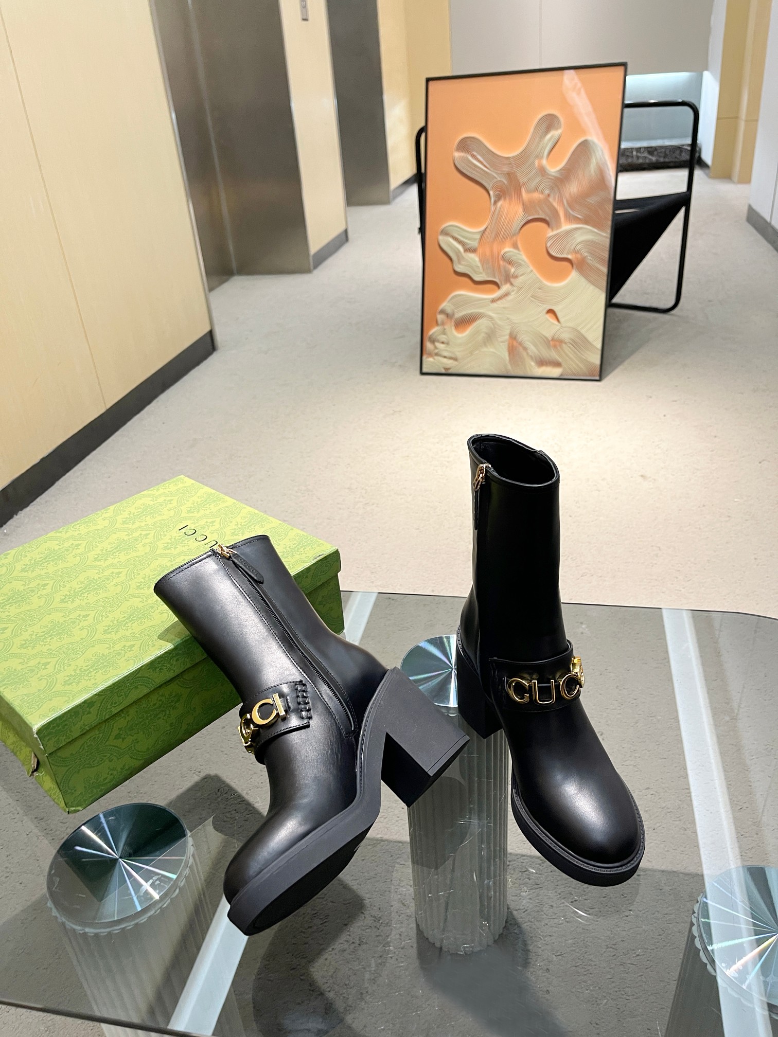 New fashionable leather boots(High quanlity)