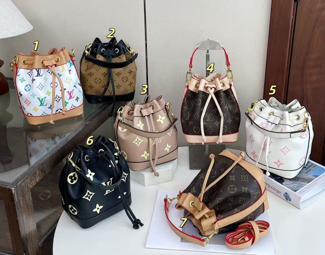 New Bag Fashionable bag