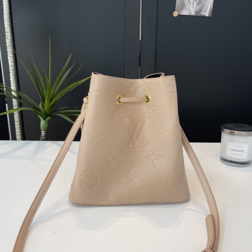 New Bag Fashionable bag