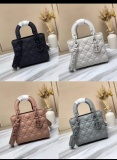 New fashionable women's shoulder bag