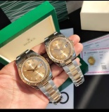 New Fashion Classic Watch(no box )