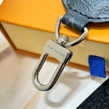 Fashionable pendant keychain