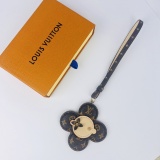 Fashionable pendant keychain