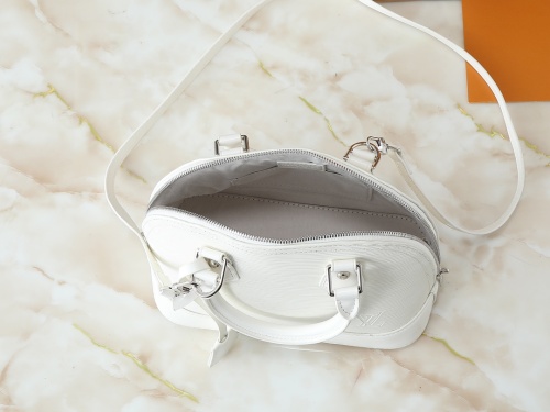 New Bag Fashionable bag(NO BOX)