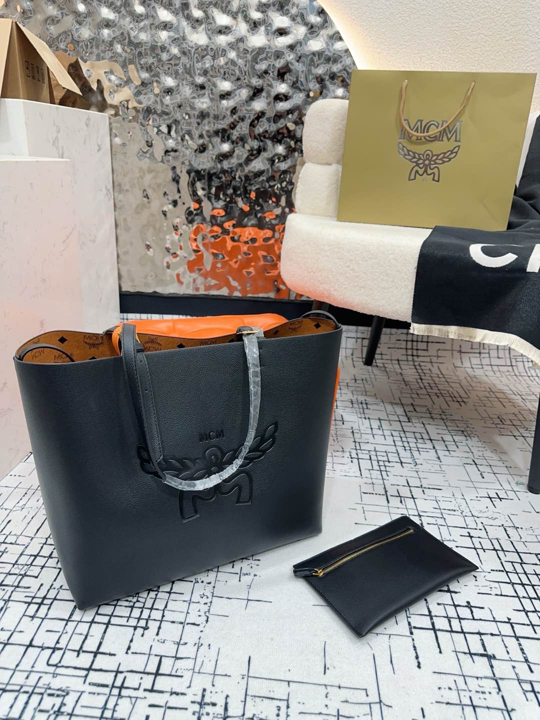 Ladies' fashion handbag single shoulder bag(NO BOX)