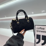 New Bag Fashionable bag