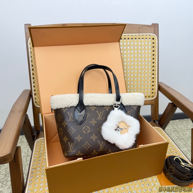 Ladies' fashion handbag single shoulder bag