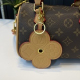 Ladies' fashion handbag