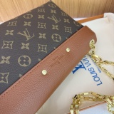 Ladies' fashion handbag