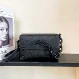 Ladies' fashion handbag