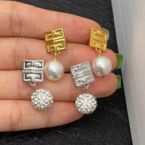Fashionable earrings SET