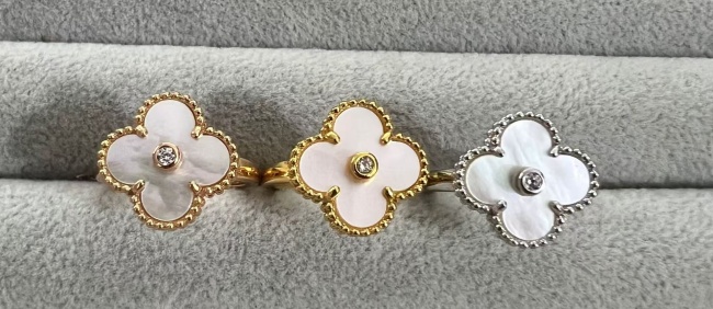 New Fashion Ring(NO BOX)