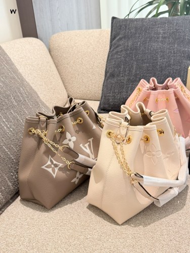 New Bag Fashionable bag(NO BOX)